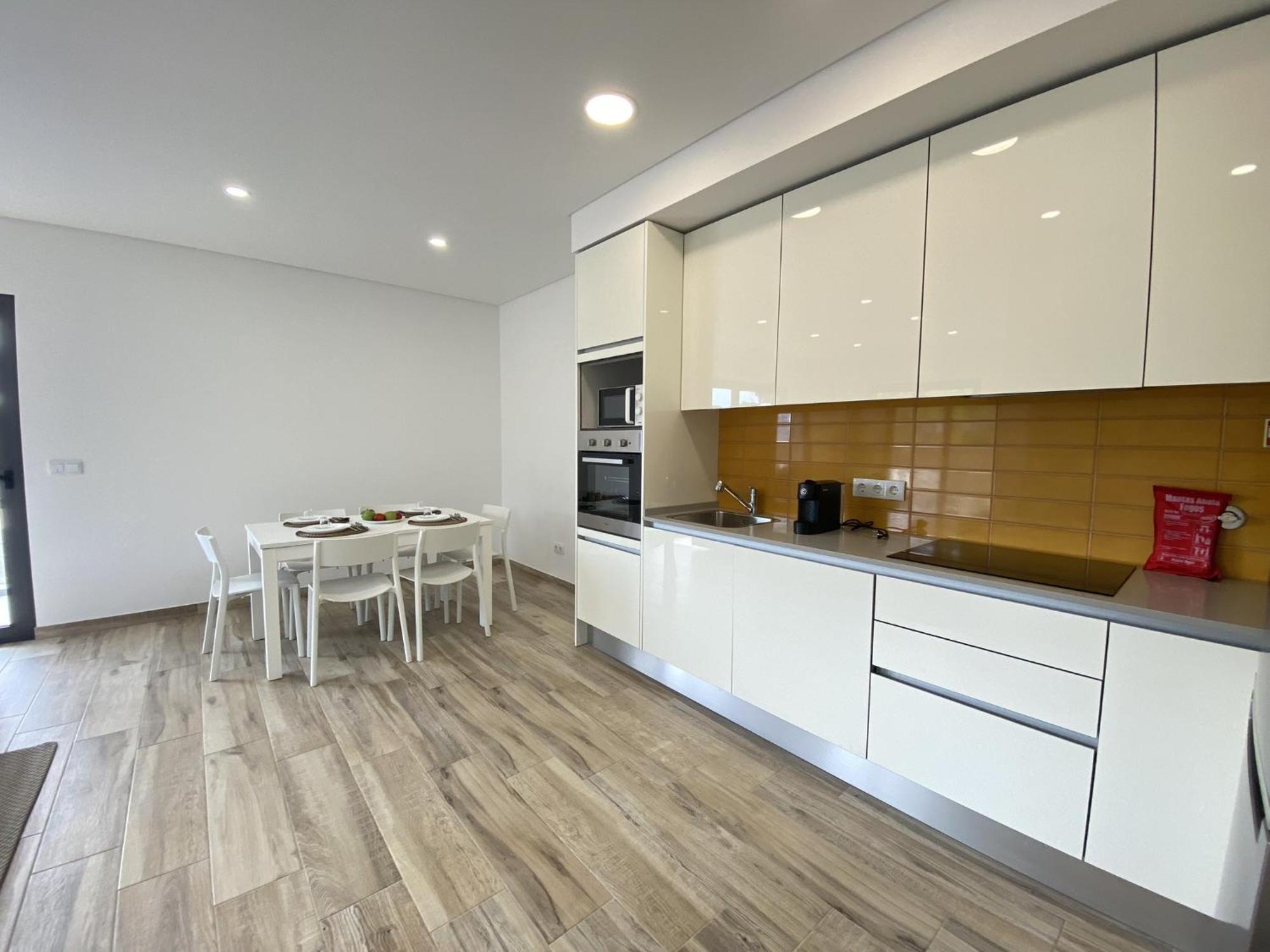 Quarteira Modern By Homing Apartment Bagian luar foto