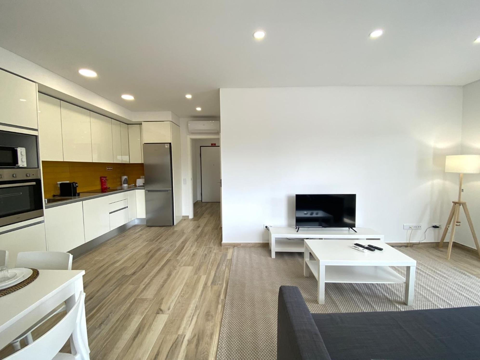 Quarteira Modern By Homing Apartment Bagian luar foto