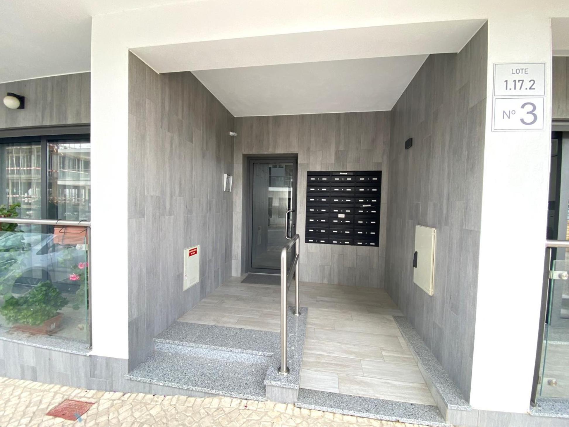 Quarteira Modern By Homing Apartment Bagian luar foto